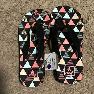 NEW! Girls Size 13/1 Reef Flip Flops